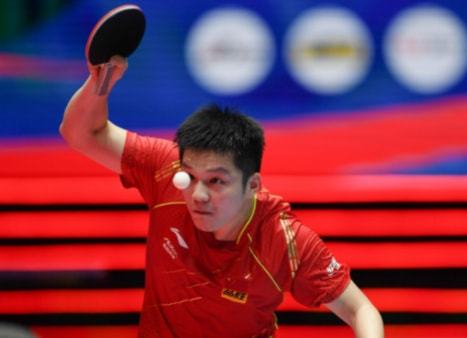 队合作中不 队合作中不