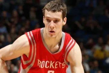 力求让球队 力求让球队