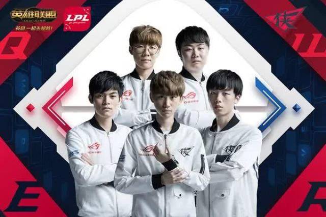 自一次看似 自一次看似